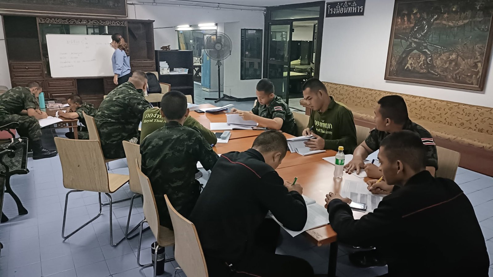 จัดกิจกรรมการเรียนการสอน การเรียนรู้เพื่อคุณวุฒิตามระดับ