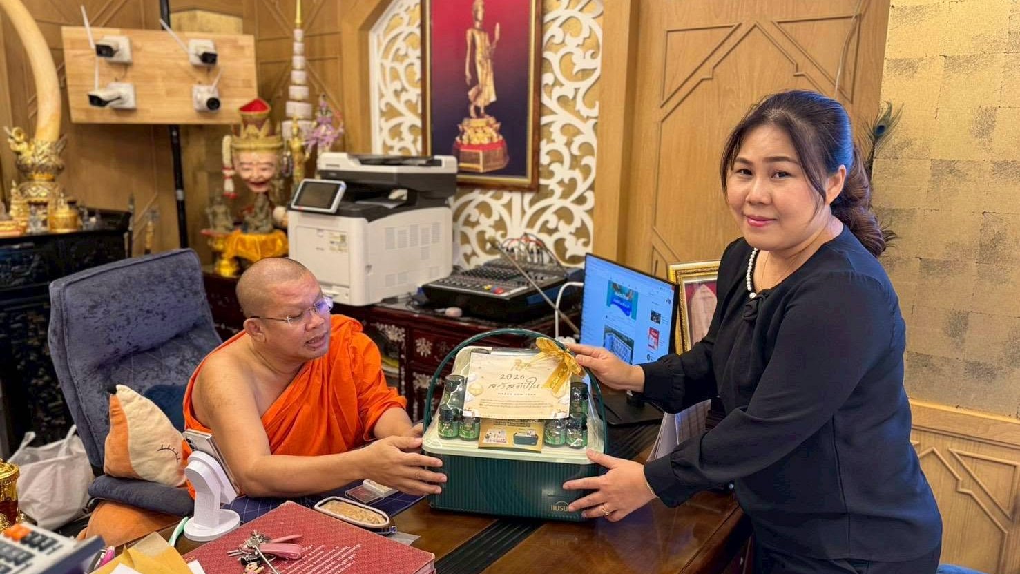 ลงพื้นที่ปฏิบัติภารกิจสวัสดีปีใหม่เครือข่าย (พระเดชพระคุณพระโสภณธรรมวงศ์ เจ้าอาวาสวัดอินทรวิหาร)